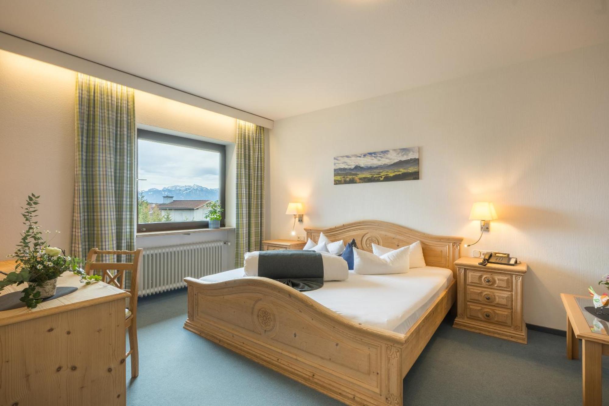 Landhotel Gockelwirt Eisenberg  Exteriör bild